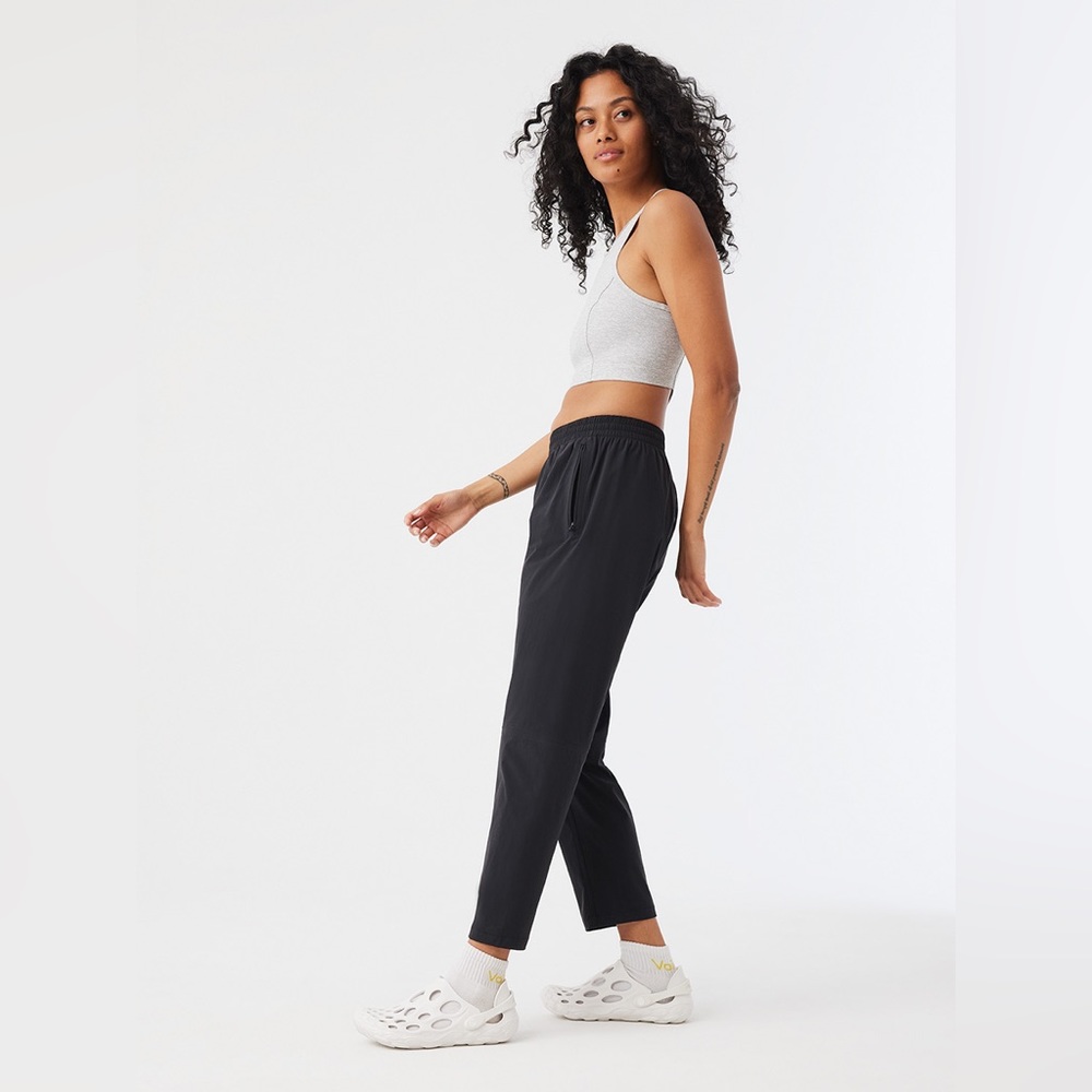 Outdoor Voices Black Zephyr Pant